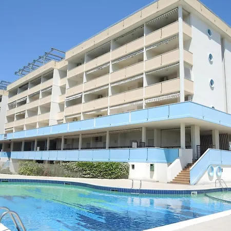 Apartman Comfortable With Pool